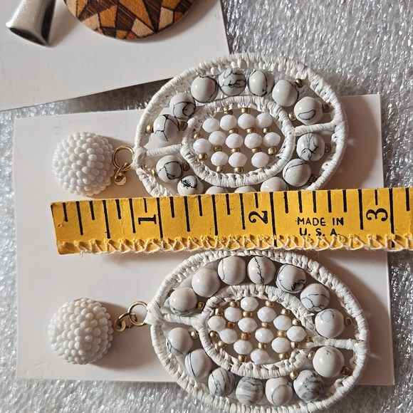 Elegant White and Brown Earrings Set of 2 - Picture 11 of 17